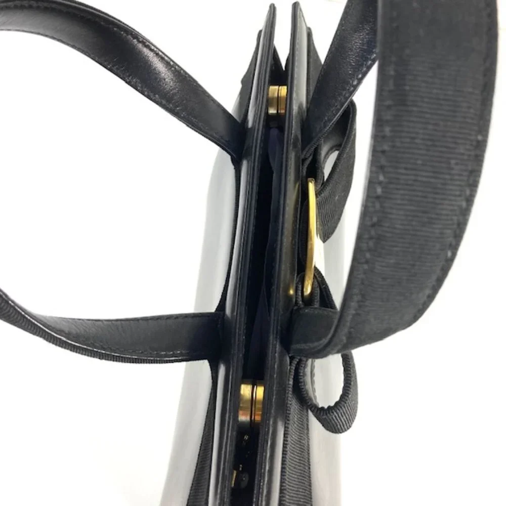 Vintage 1970s/80s Salvatore Ferragamo bow bag made of glove hand top leather - Picture 7 of 10